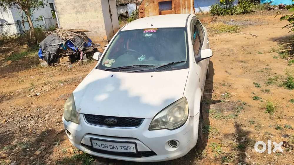 Ford Fiesta 2012 Diesel 300000 Km Driven