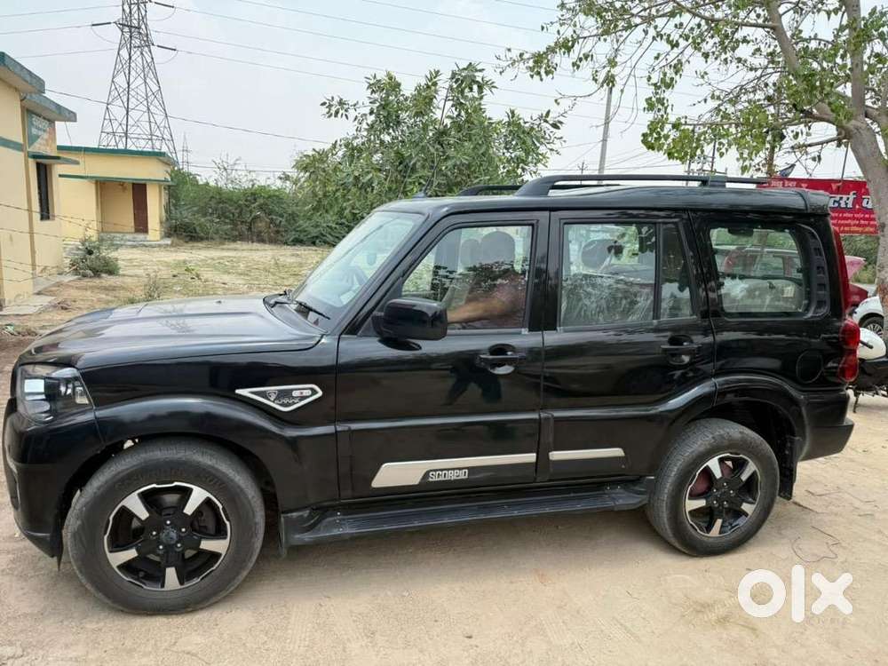 Mahindra Scorpio Classic 2024 Diesel 19700 Km Driven