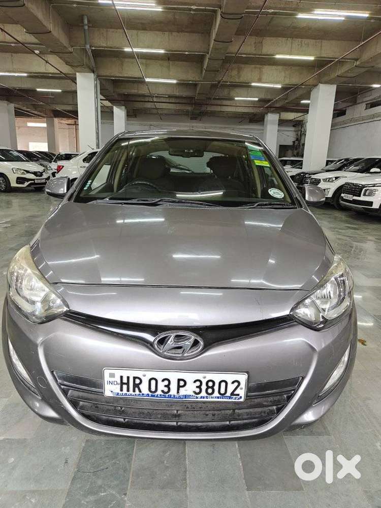 Hyundai I20 Sportz 1.2 Bs-iv, 2013, Petrol