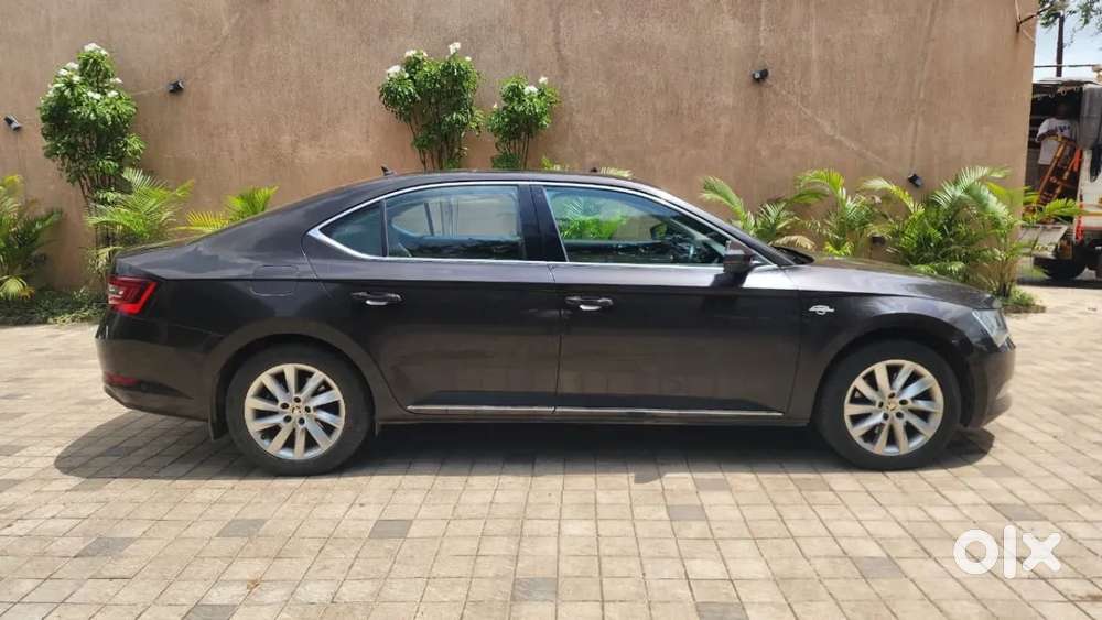 Skoda Superb Lk 2.0 Tdi At, 2019, Diesel
