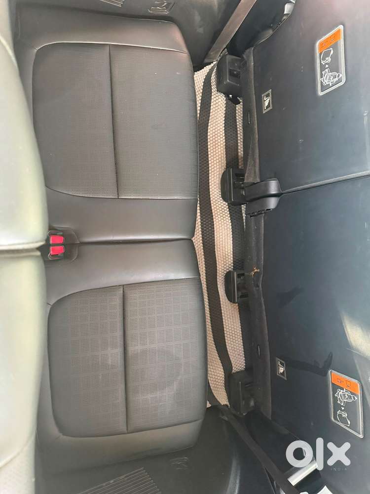 Kia Carens 2025 Htk+ Manual