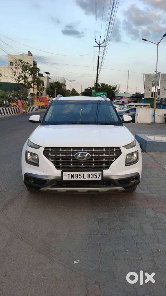Hyundai Venue 1.2 S (o), 2020, Petrol