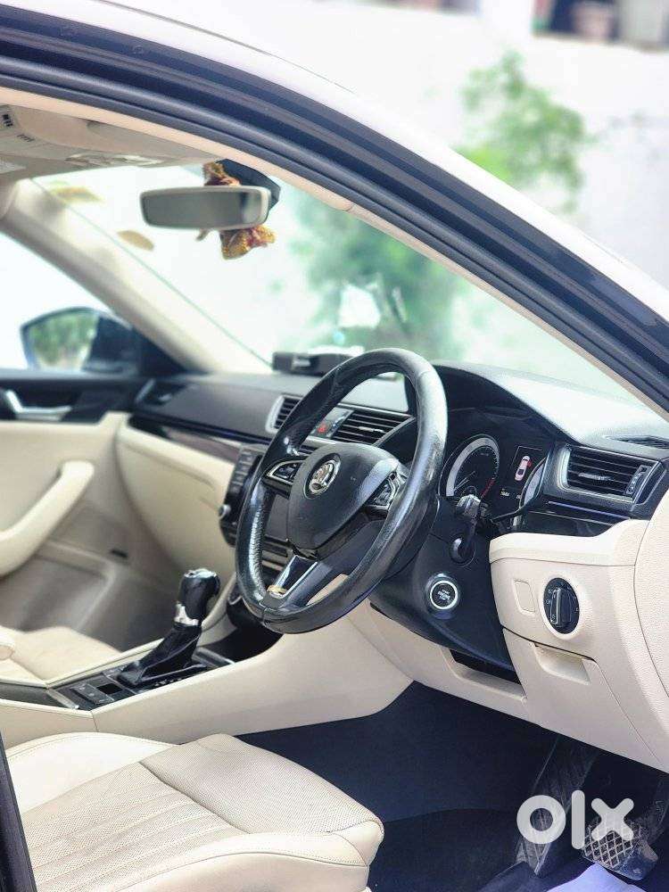 Skoda Superb L&k 2.0 Tdi At, 2018, Diesel