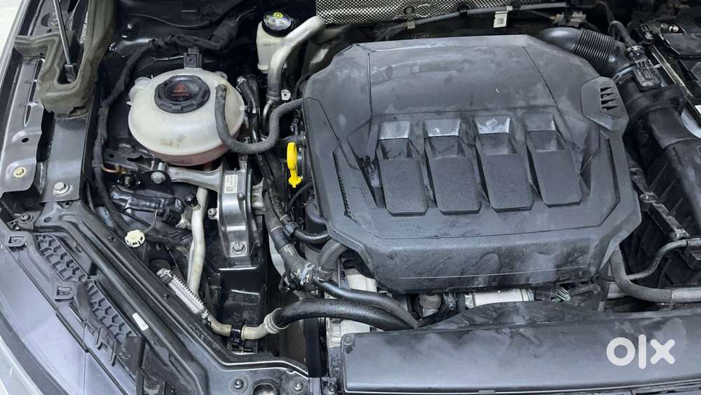 Skoda Superb L&k 1.8 Tsi At, 2021, Petrol