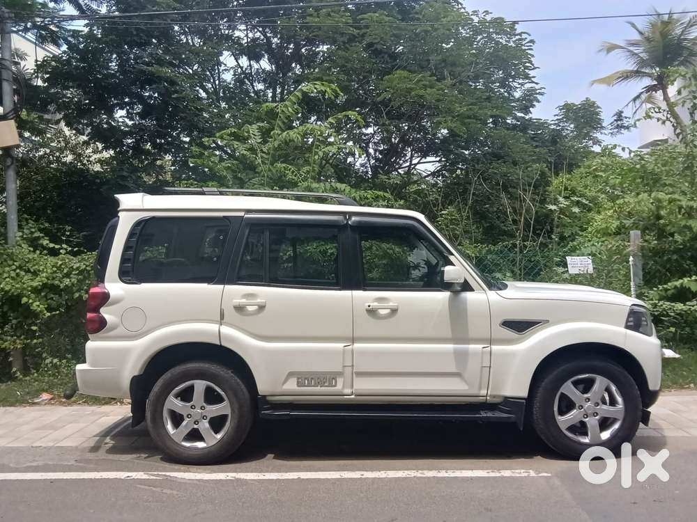 Mahindra Scorpio S11 Mt 7s, 2021, Diesel
