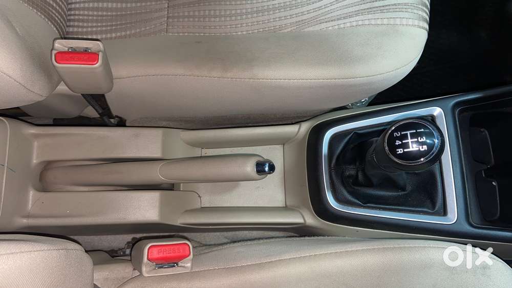 Maruti Suzuki Swift Dzire 1.2 Zxi Bsiv, 2021, Petrol
