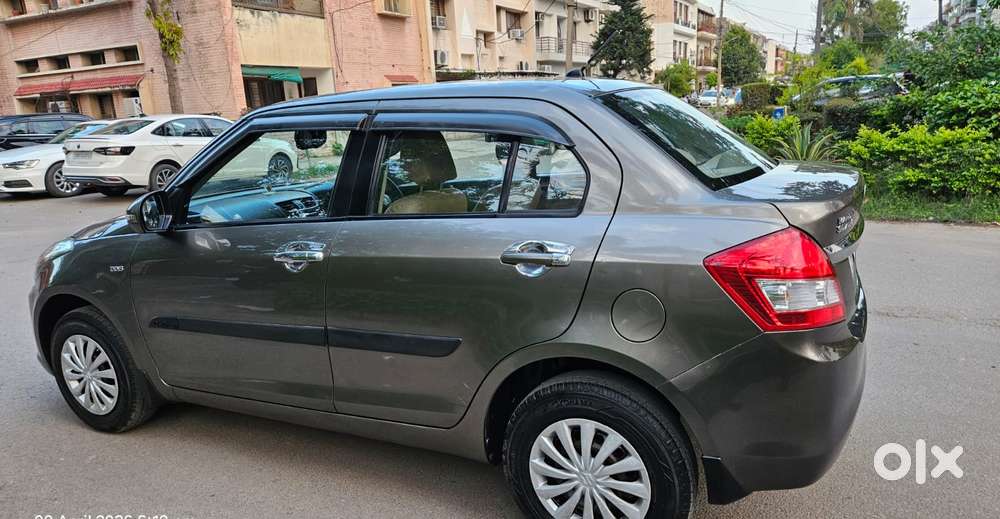 Maruti Suzuki Swift Dzire Vdi Optional, 2016, Diesel
