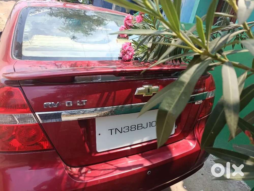 Chevrolet Aveo 2011 Petrol 80000 Km Driven