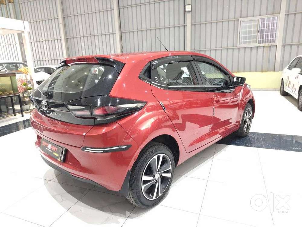 Tata Altroz 1.2 Xz (o), 2023, Petrol