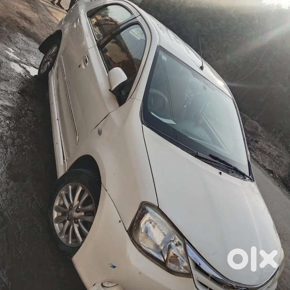 Toyota Etios 2013