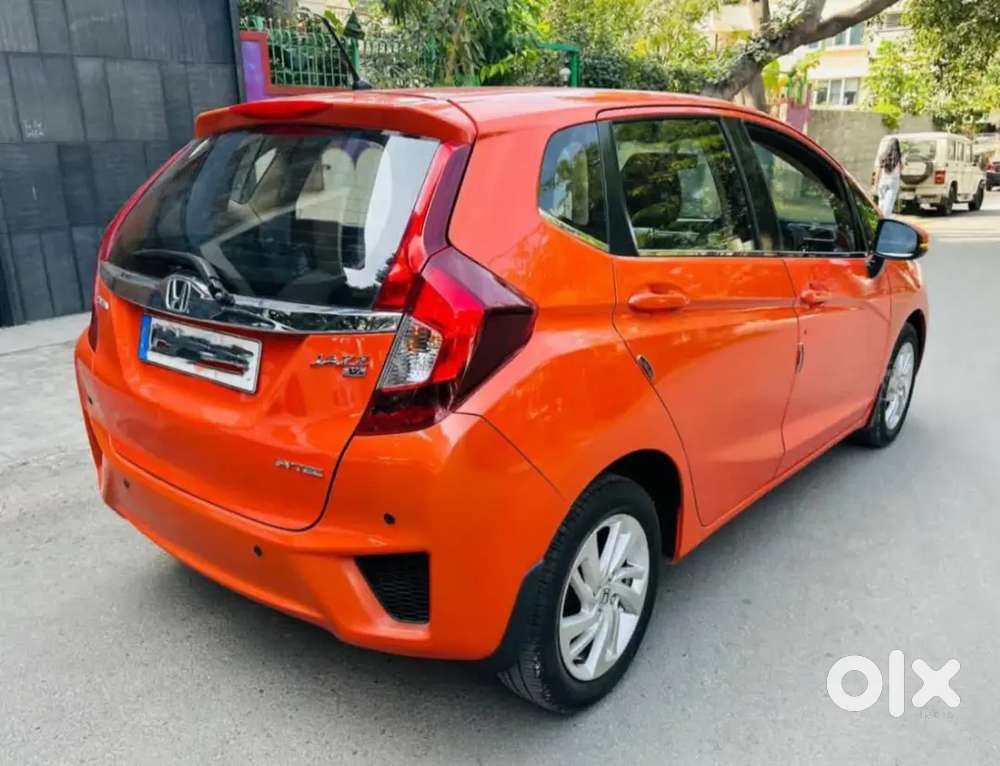 Honda Jazz 2015 Petrol 75000 Km Driven