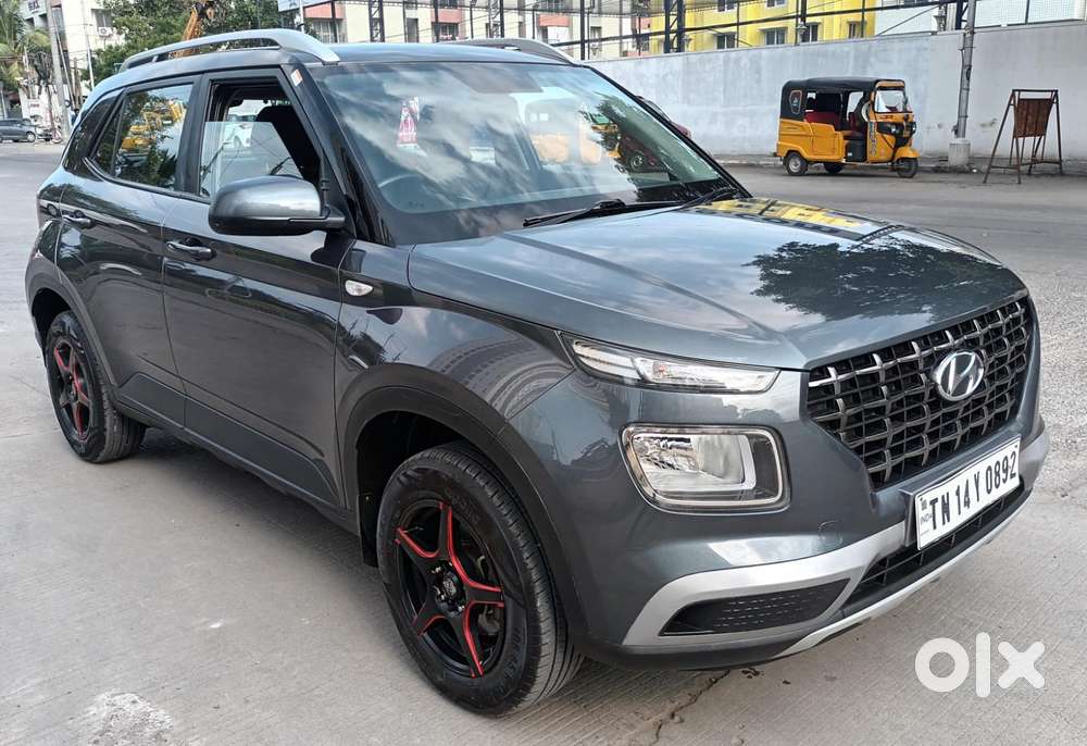 Hyundai Venue S 1.2 Petrol, 2021, Petrol