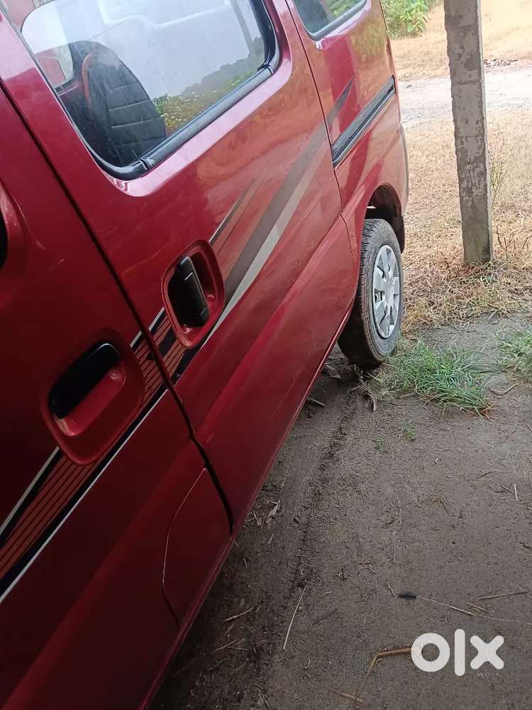Maruti Suzuki Eeco 2017 Variant