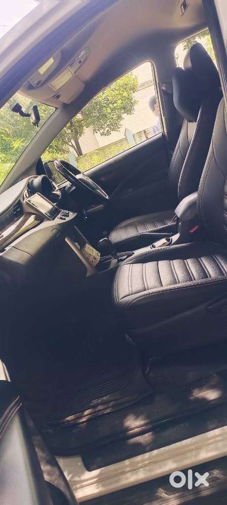 Toyota Innova Crysta [2020-ongoing] 2.4 Gx At 8 Str, 2021, Diesel