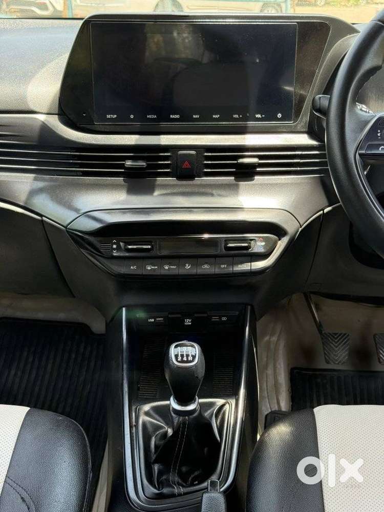 Hyundai Elite I20 Asta (o) 1.2 Mt, 2021, Petrol