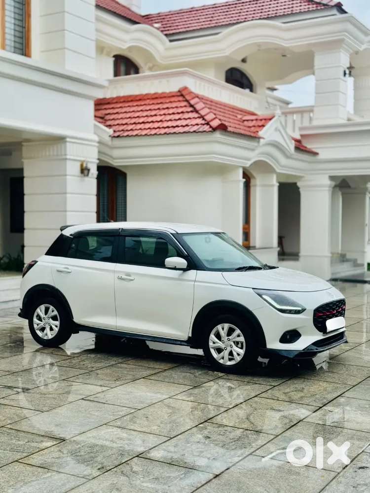 Swift Zxi Automatic Maruti Suzuki 2025 Petrol