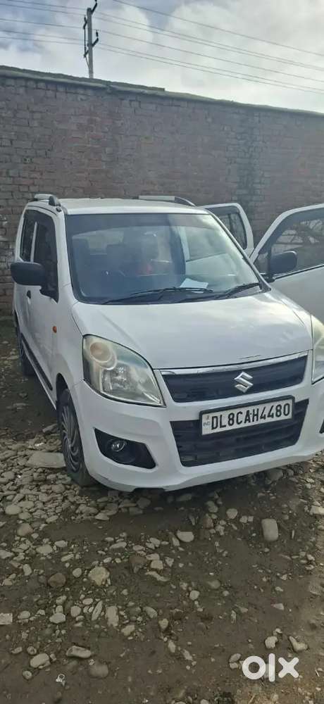 2015 Wagon R Lxi  Well Maintained  All Papers Clear  No Work Needed