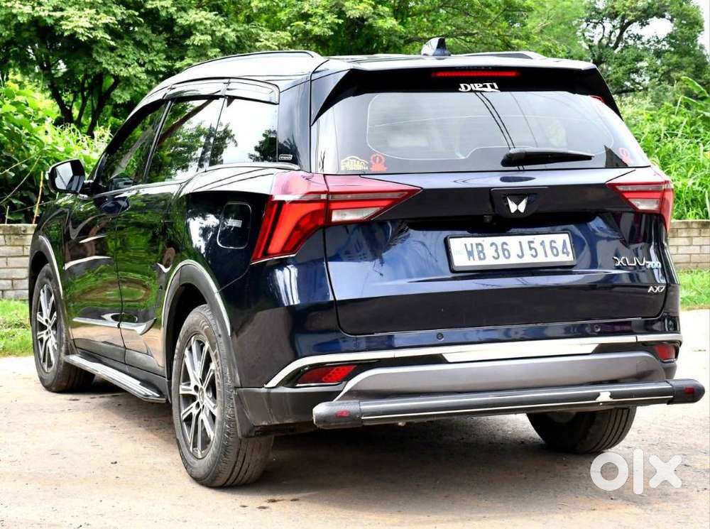 Mahindra Xuv700 2.0 Ax 7 Petrol Mt Str, 2022, Petrol