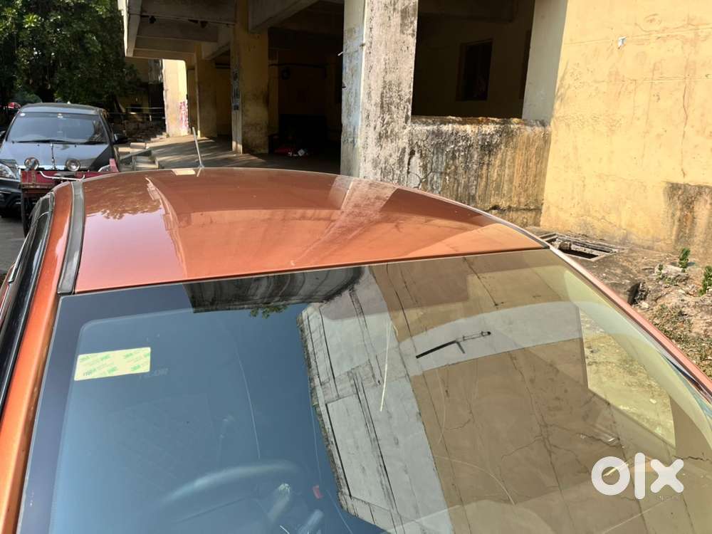Tata Tigor Petrol 2018