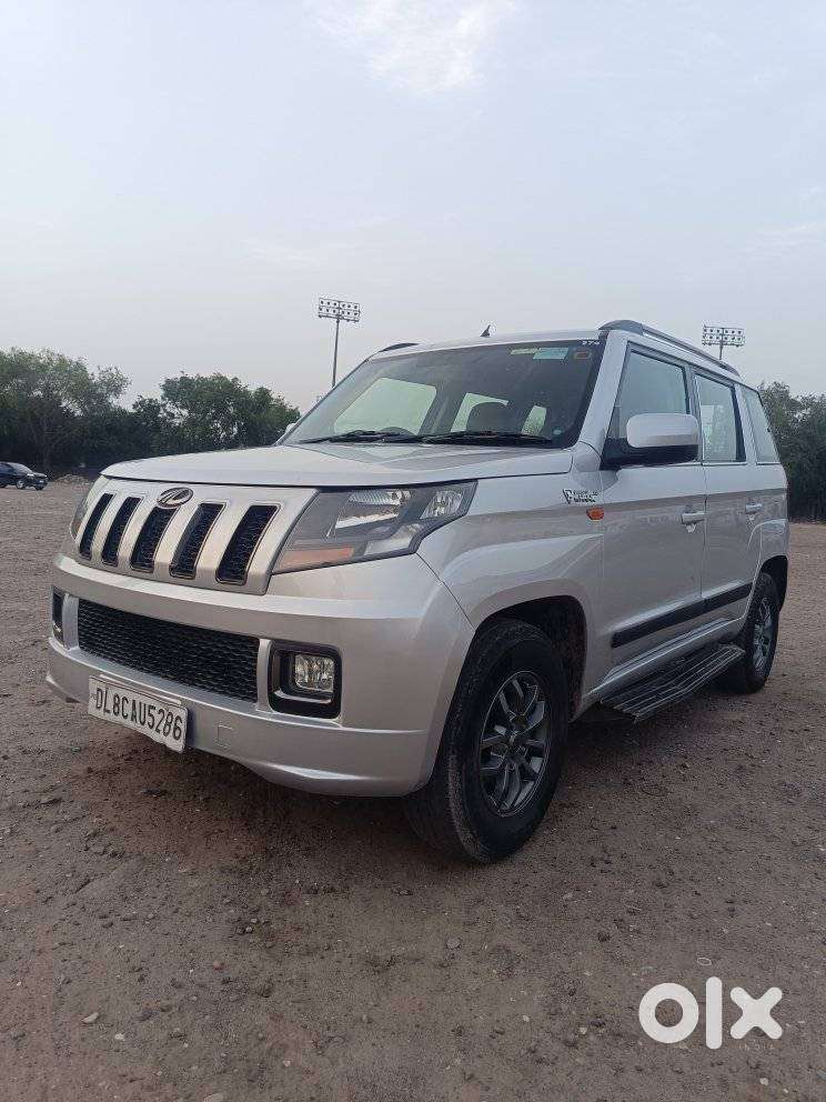 Mahindra Tuv 300 T10, 2018, Diesel