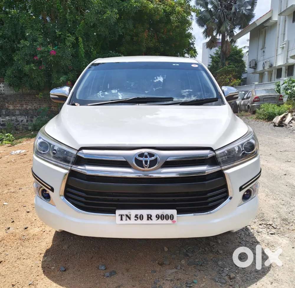 Toyota Innova Crysta 2.4 V 7 Str, 2016, Diesel