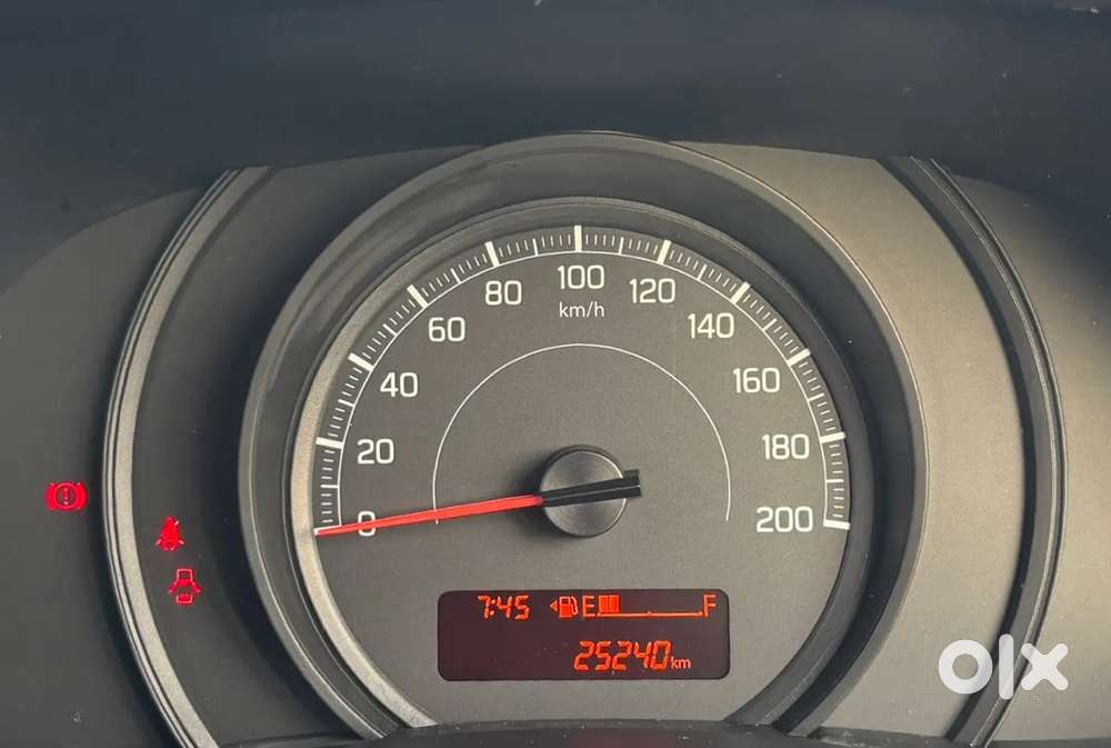 Maruti Suzuki Swift Lxi, 2021, Petrol