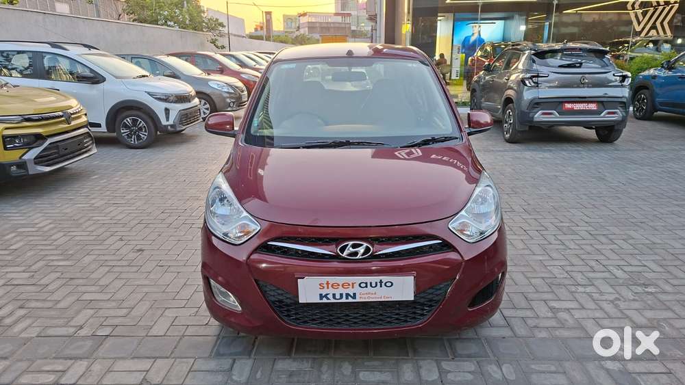 Hyundai I10 Sportz, 2015, Petrol