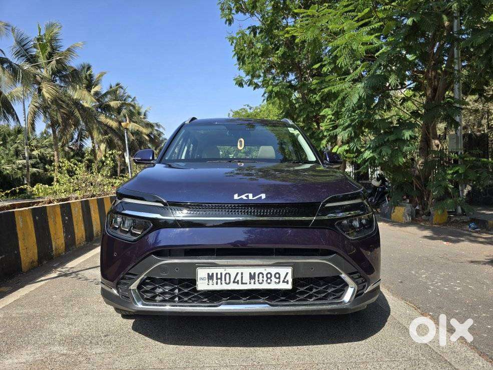 Kia Carens 1.5 Luxury Plus Diesel 6 Str, 2023, Diesel