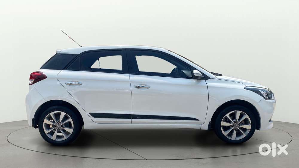Hyundai Elite I20 Sportz (o) 1.2, 2014, Petrol