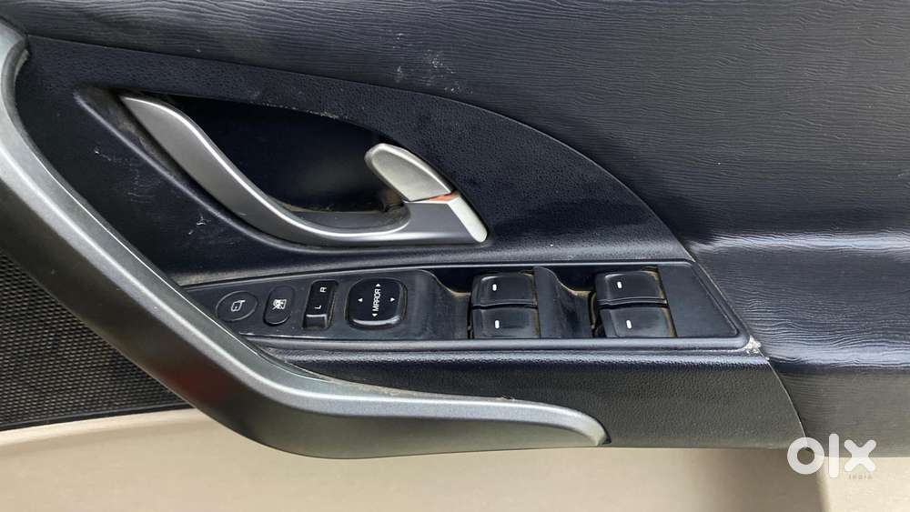 Mahindra Xuv500 W6 2wd, 2016, Diesel