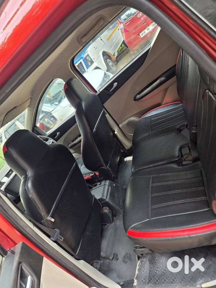 Renault Triber Rxz, 2020, Petrol
