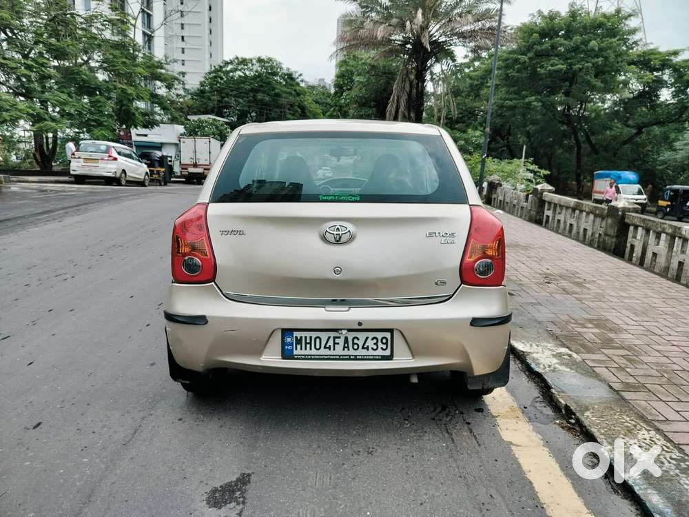 Toyota Etios Liva G, 2011, Petrol
