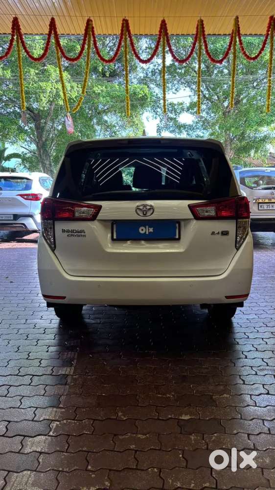 Toyota Innova Crysta [2020-ongoing] 2.4 Gx 7 Str, 2021, Diesel