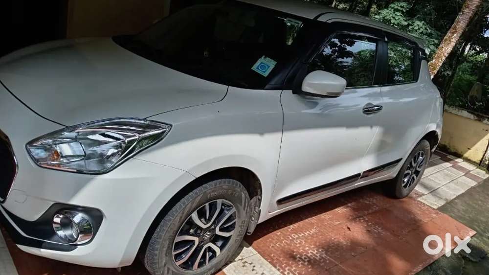 Maruti Suzuki Swift 2020 Petrol 98000 Km Driven