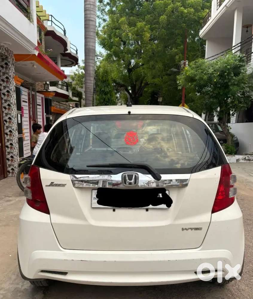 Good Car But I Am Small Enough To Drive It.
