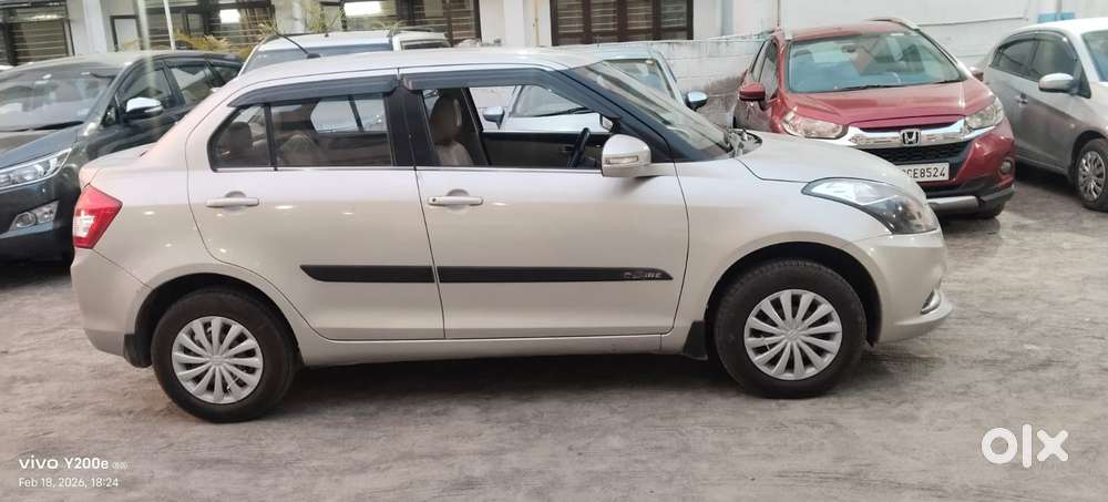 Maruti Suzuki Dzire 1.2 Vxi, 2015, Petrol