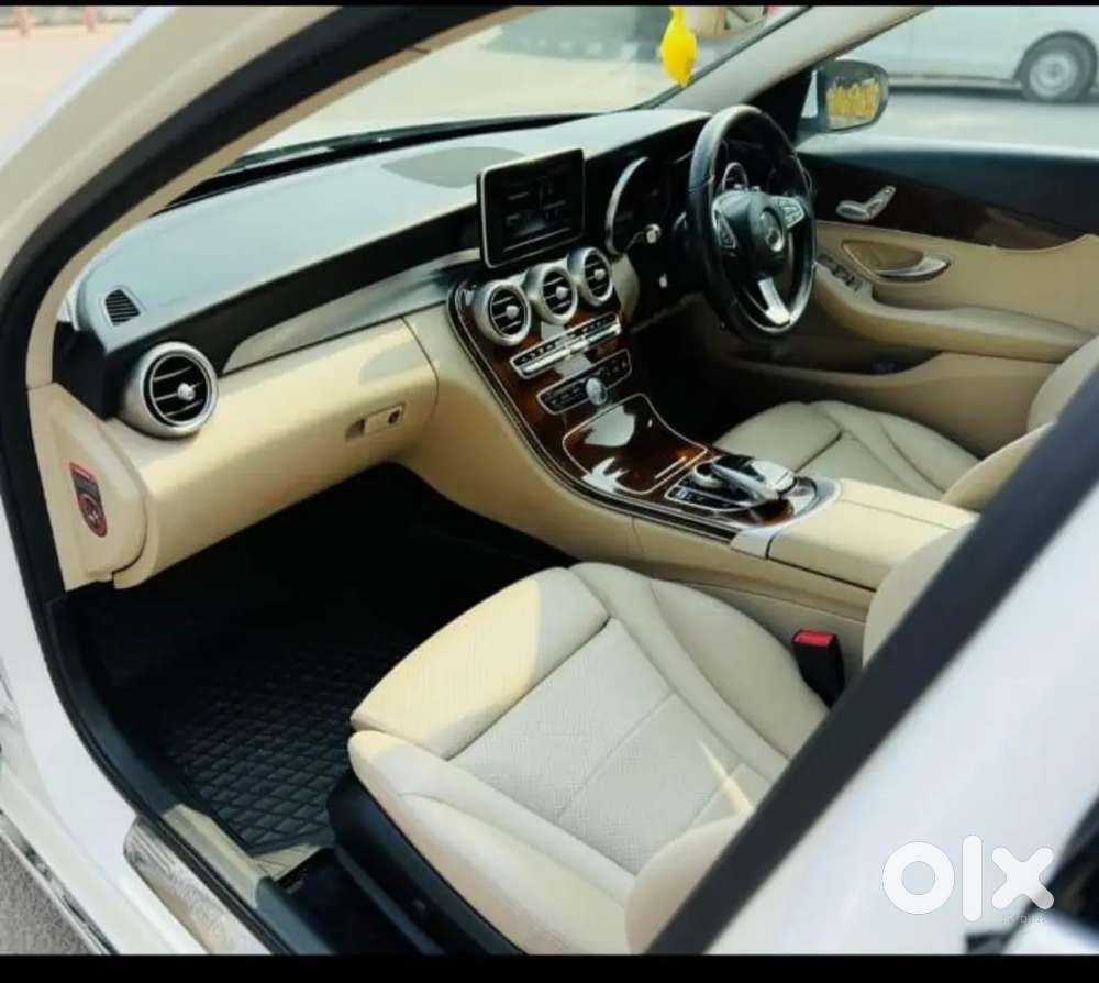 Mercedes-benz C Class 2015 Petrol 59000 Km Driven