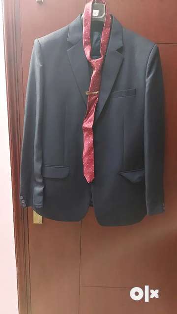 Coat pant tie on sale price