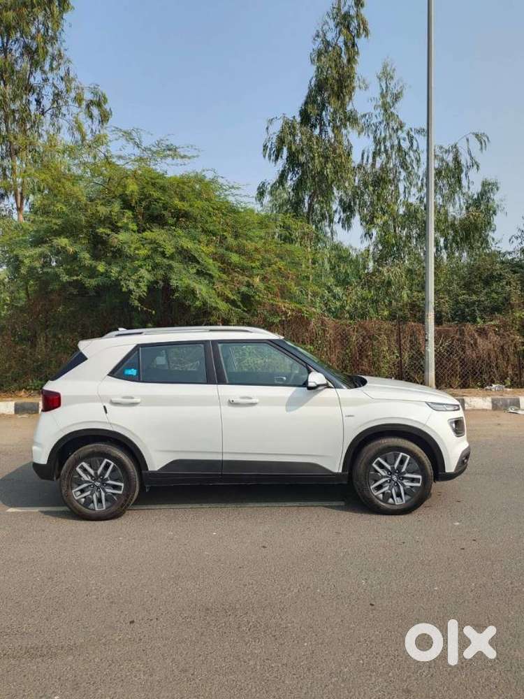 Hyundai Venue Sx, 2022, Petrol