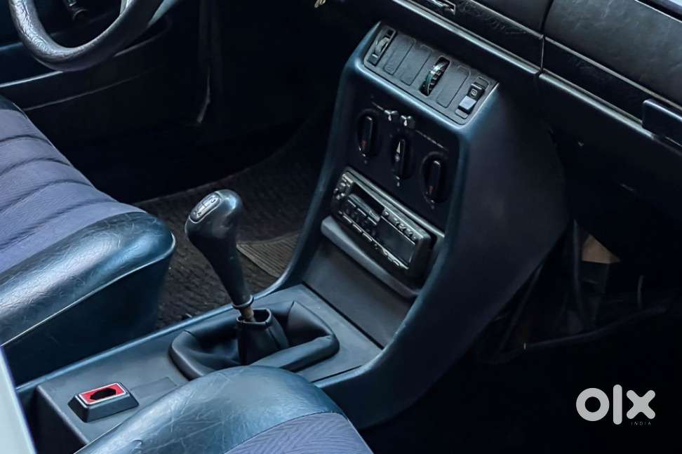 Mercedes-benz W124, 1982, Petrol