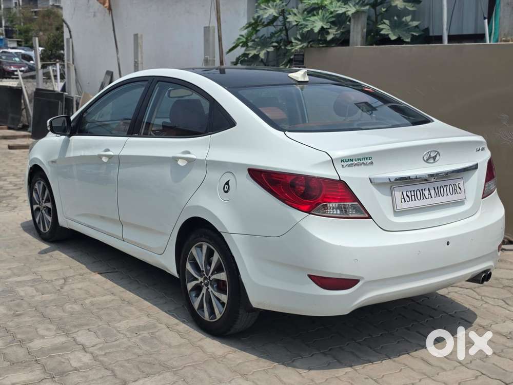 Hyundai Verna Fluidic 1.6 Crdi Sx, 2013