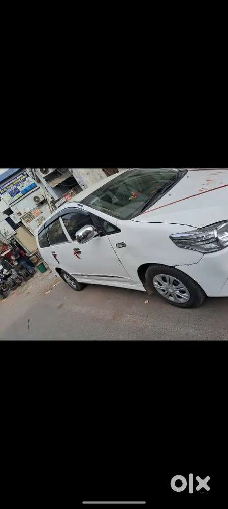 Toyota Innova Diesel 2013 With 72500 Km Driven