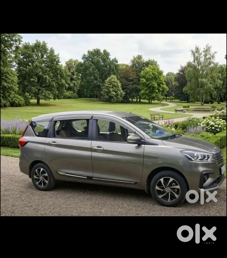 Toyota Rumion 2023 Petrol Manual Dual Tone