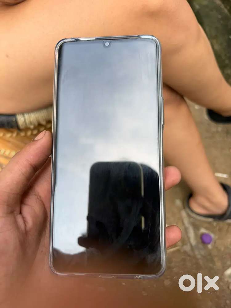 Vivo y21 6gb ram 128 rom