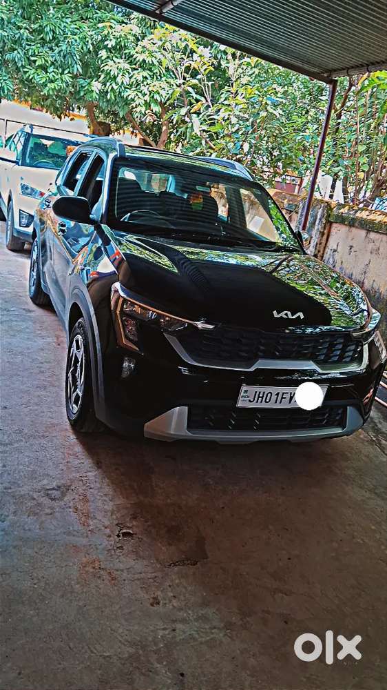 Kia Sonet Showroom Condition