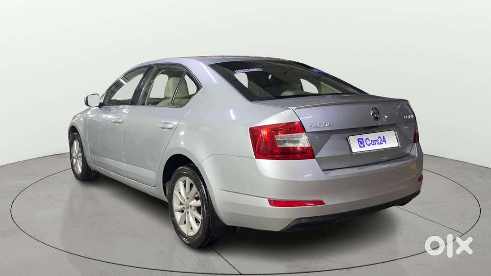 Skoda Octavia 1.8 Tsi Style Plus At, 2016, Petrol