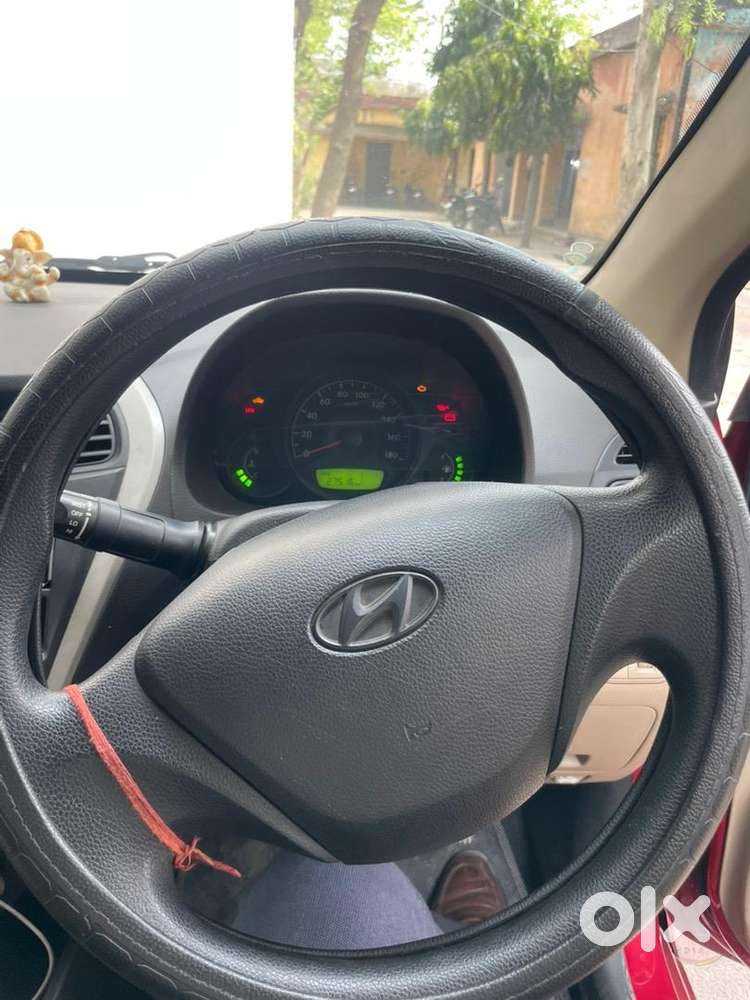 Hyundai Eon 2016 Petrol Well Maintained