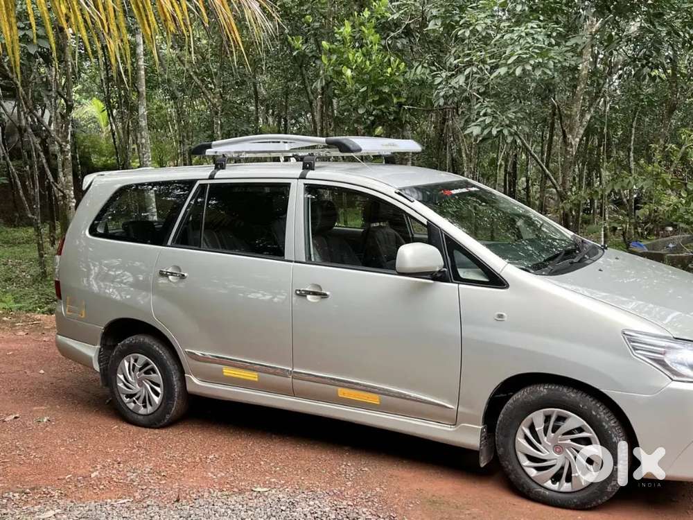 Toyota Innova 7 Seater 2016 Diesel