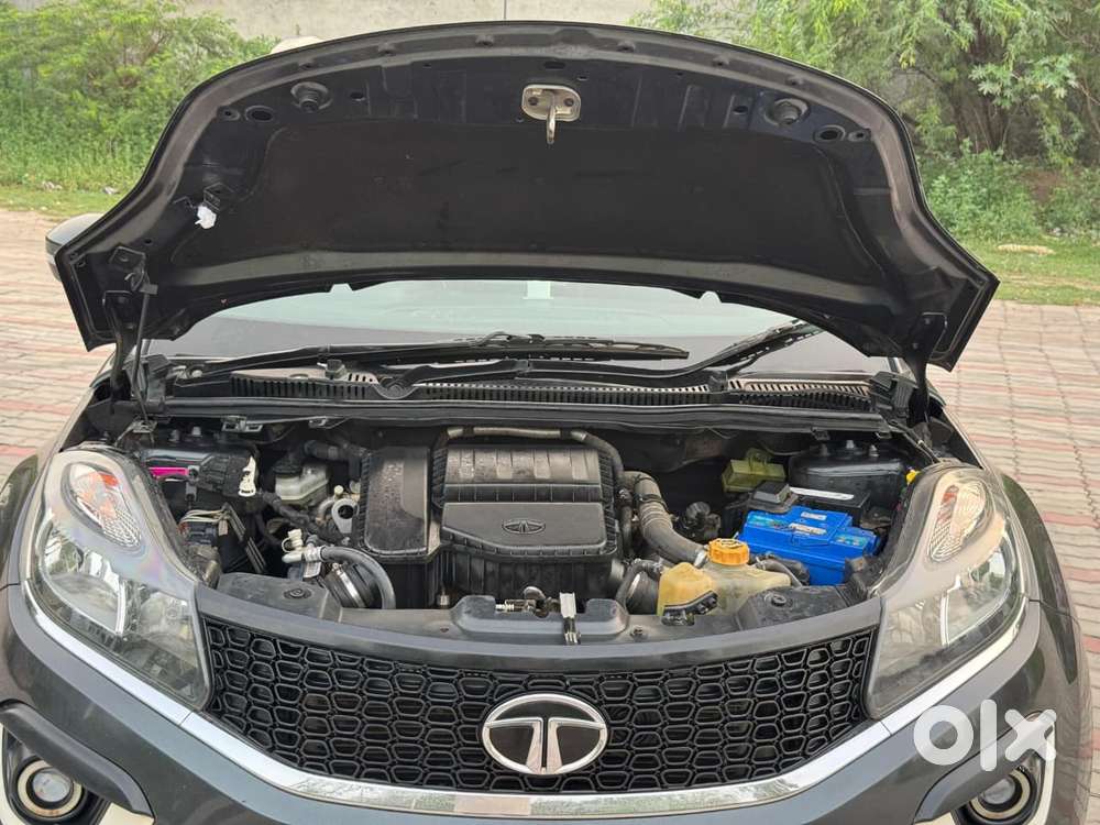 Tata Nexon 1.2 Revotron Xm (s), 2018, Diesel