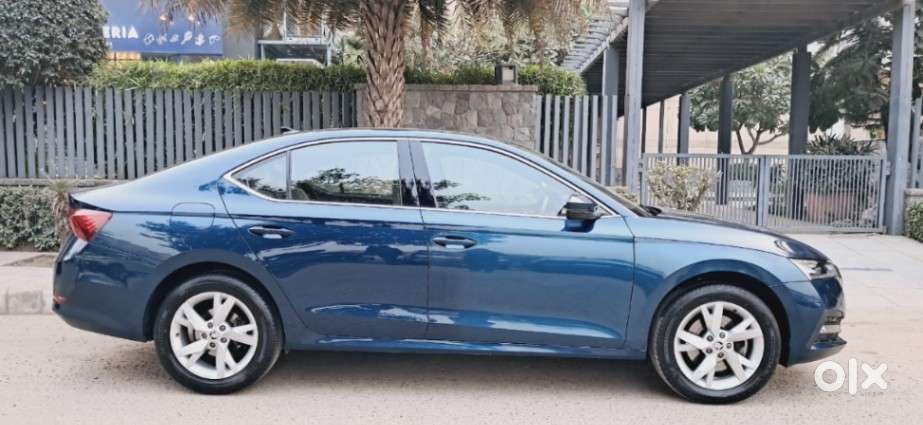 Skoda Octavia 1.8 Tsi Style At, 2021, Petrol